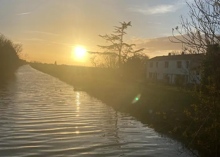 Marais Poitevins Le Grand Sablon Ouest Tatil Evi *